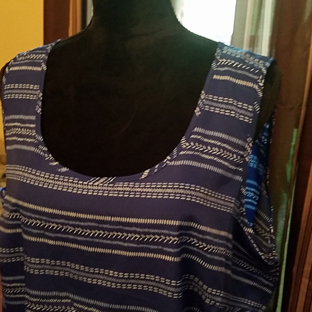 FINAL! I 11-30  2pack Bundle Plus Size Tank Tops Bundle of 2 - Picture 3 of 8